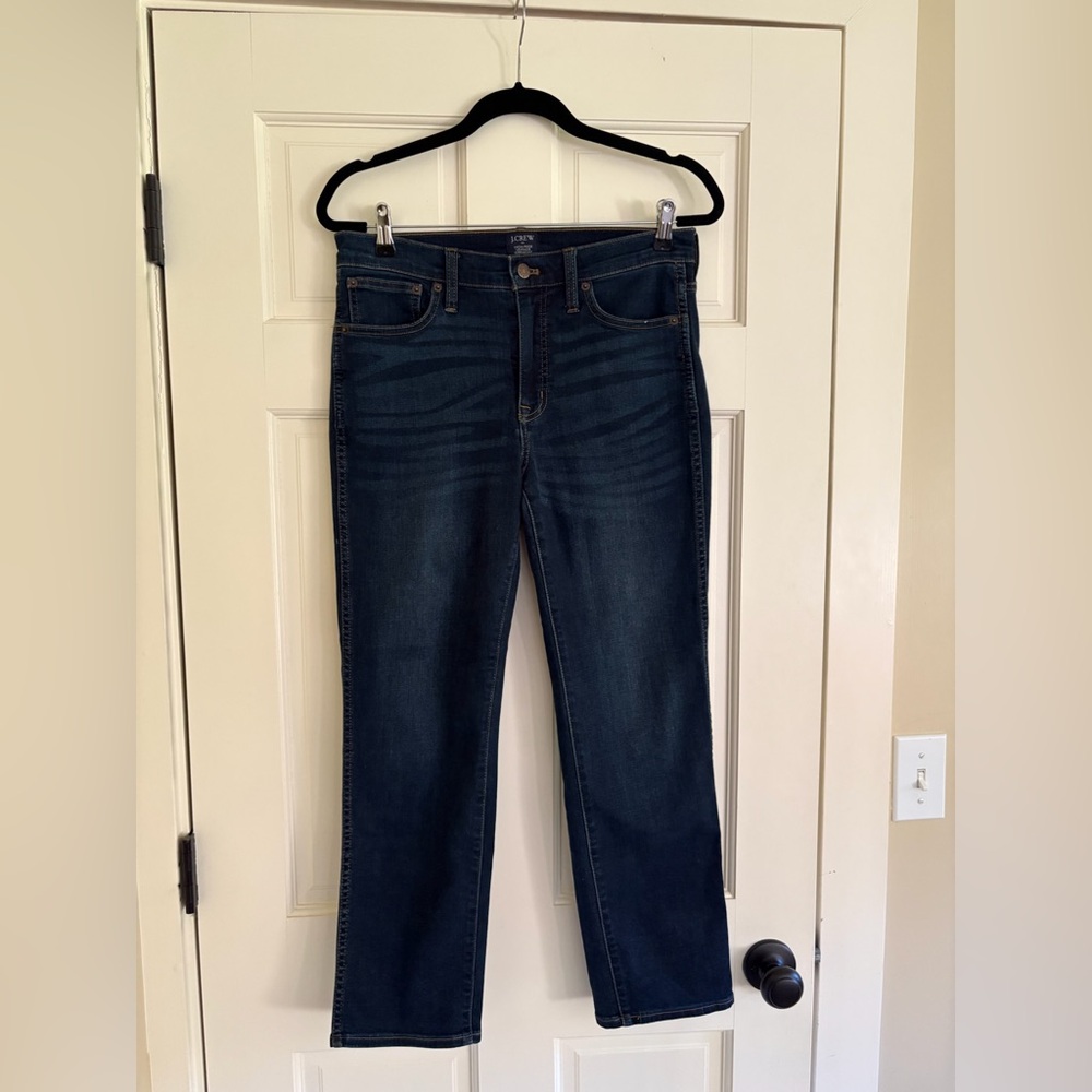 J.Crew Factory High-Rise Vintage Straight Jean in Signature Stretch | Size 28